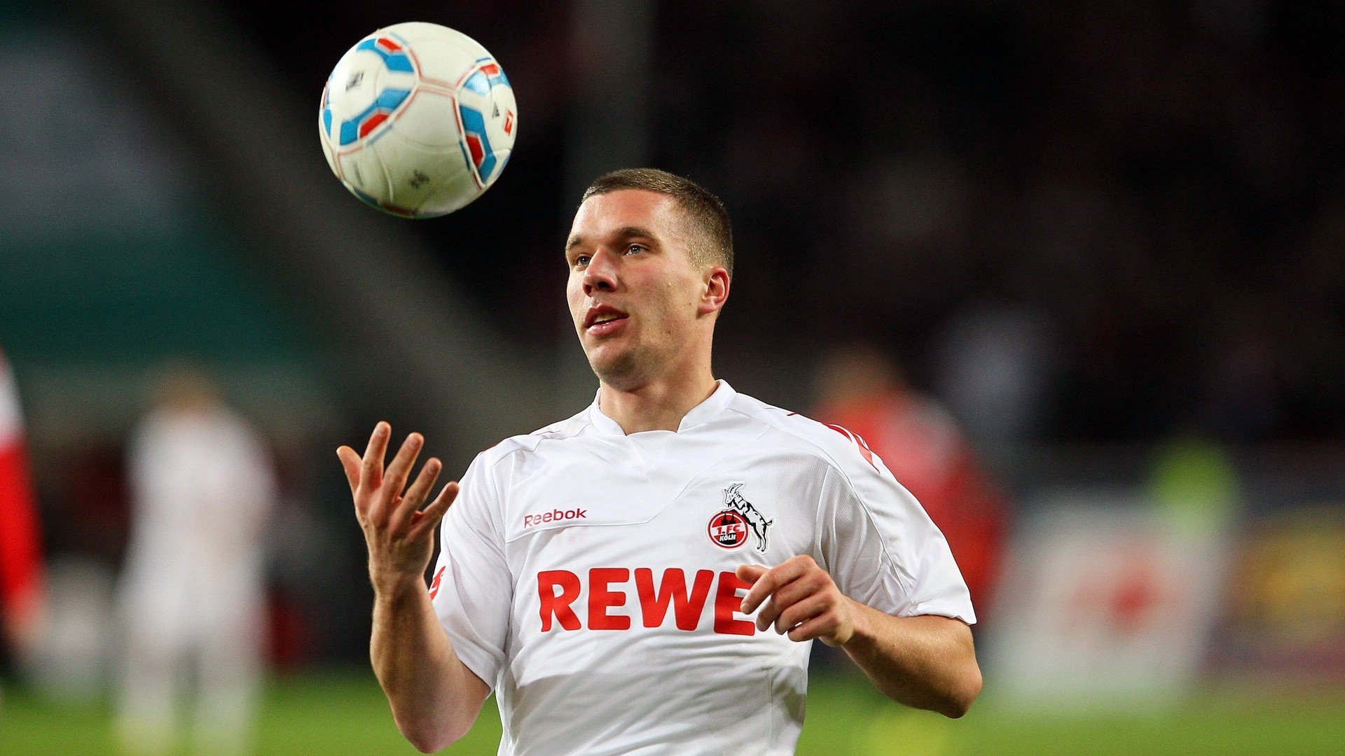 阿根廷新一代球员崭露头角,未来无限光明